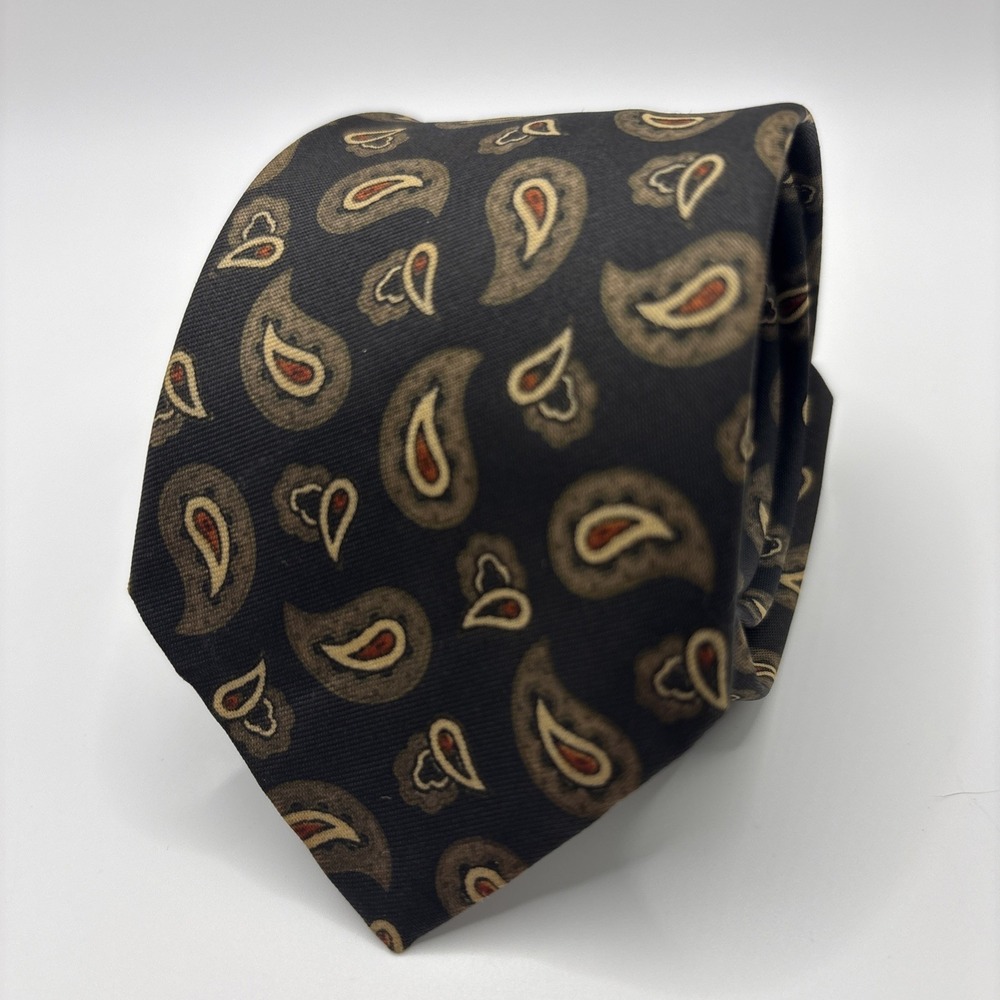 Vintage Men's Skinny 2 -3/8 W Necktie Made In Italy Black Old World Pattern